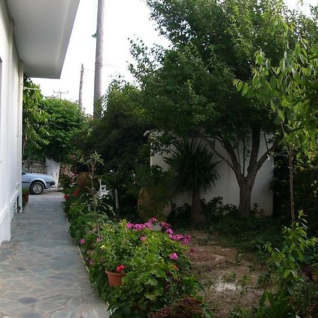 Oasis Studios Палеохора Экстерьер фото
